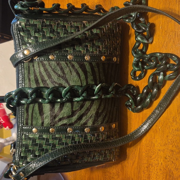 NWOT SHARIF CROSSYBODY BAG. - Picture 14 of 14